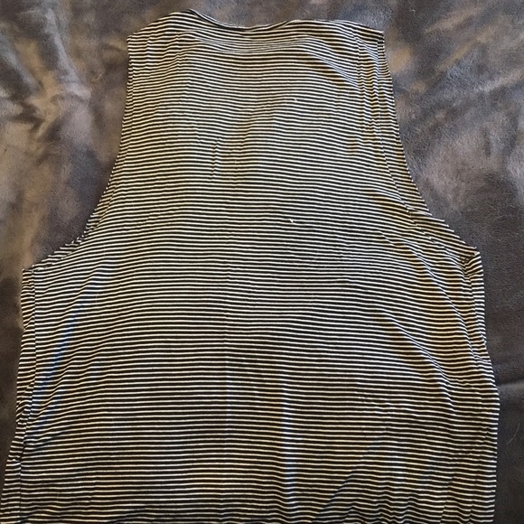 Black + White Striped Muscle Top - Picture 4 of 4